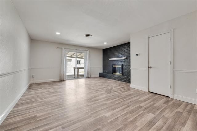 Building Photo - 15817 El Estado Dr