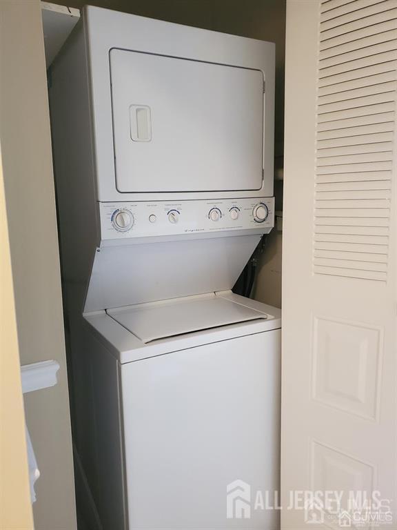 Building Photo - 1022 Cricket Ln