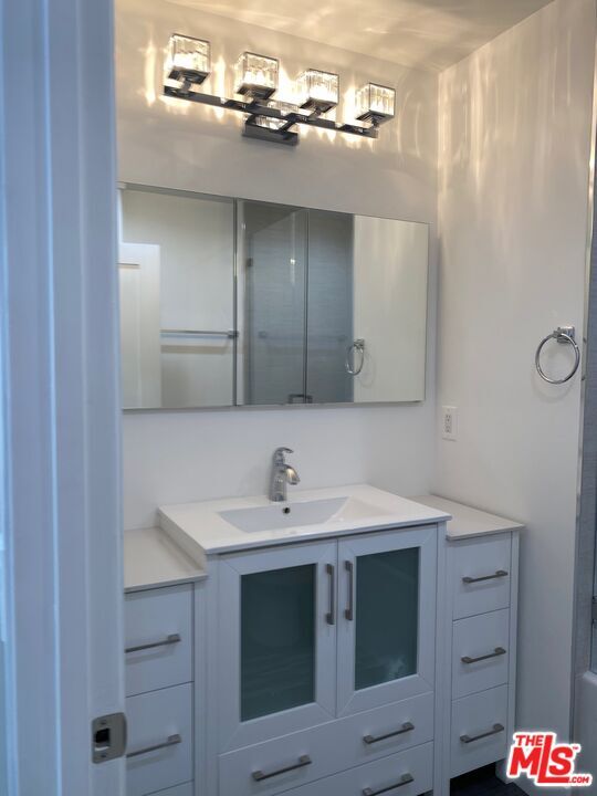 Building Photo - 3203 W Chandler Blvd