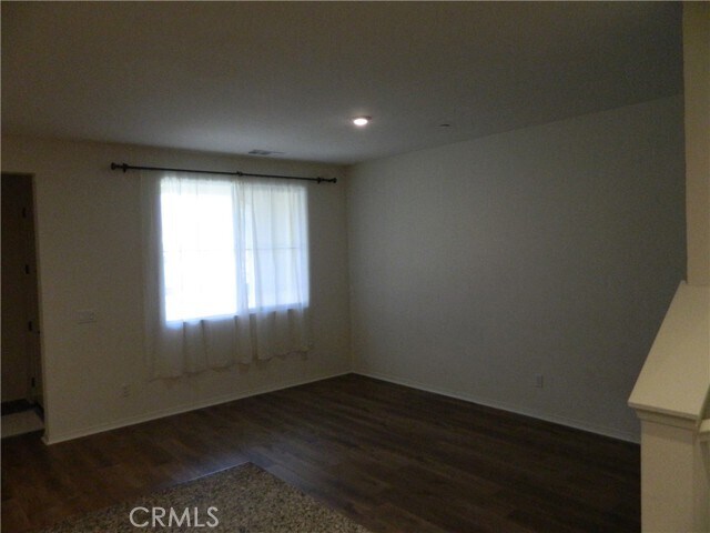 Building Photo - 2845 E Berry Loop Privado