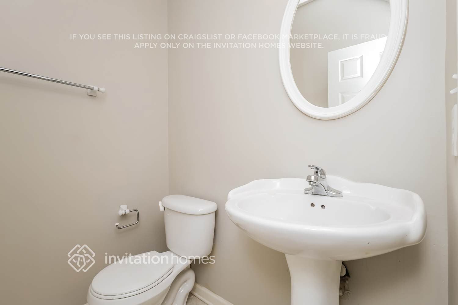 Building Photo - 333 Interlake