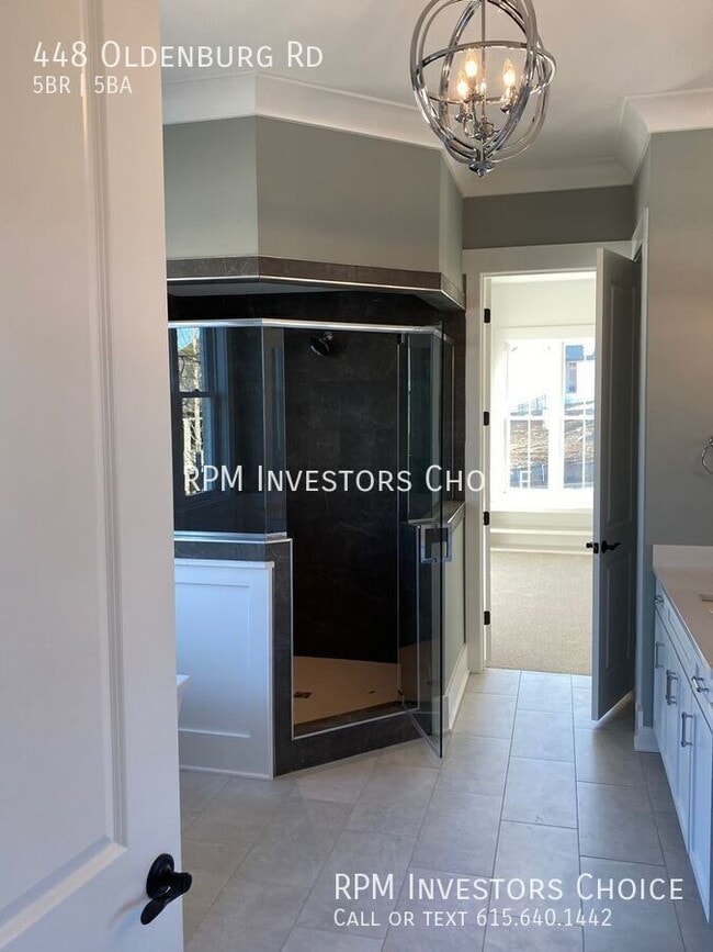 Building Photo - 448 Oldenburg Rd