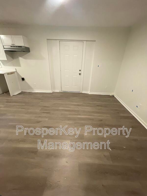 Building Photo - 418 E Northwoods Dr