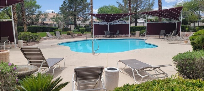 Building Photo - 7885 W Flamingo Rd