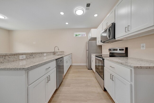 Building Photo - New Construction in Tuscola, 2 Bed, 2 Bath Units