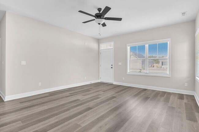 Building Photo - The Landing at Lewis Creek | 3 bedrooms, 2 baths