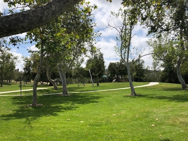 Building Photo - FOR RENT 3+1 IN SIMI VALLEY