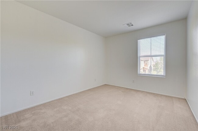 Building Photo - 9252 Valley Ranch Ave