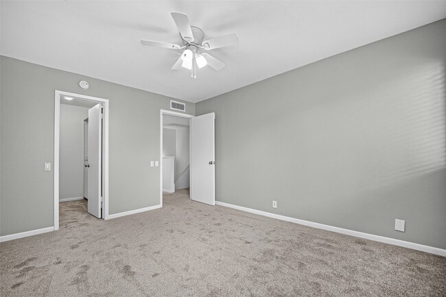 Building Photo - 1344 Chardonnay Dr