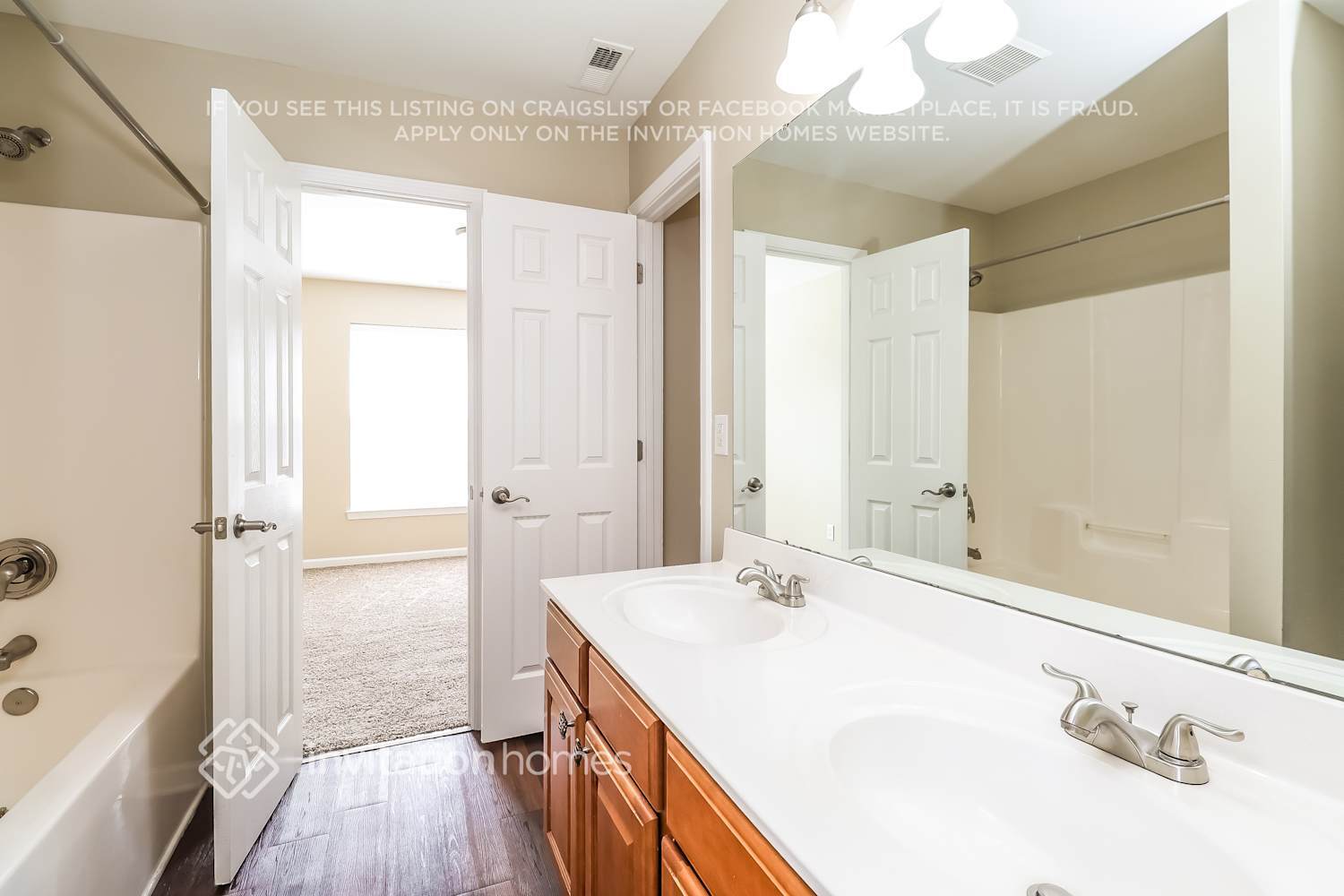 Building Photo - 15415 Saxon Trace Ct