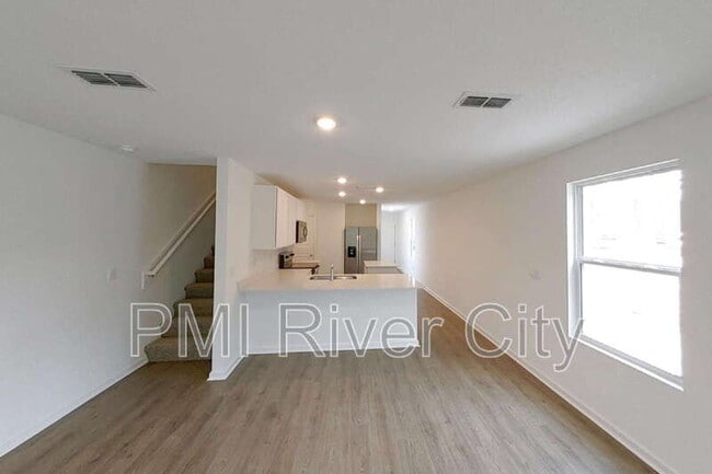 Building Photo - 12741 Geronimo Pl