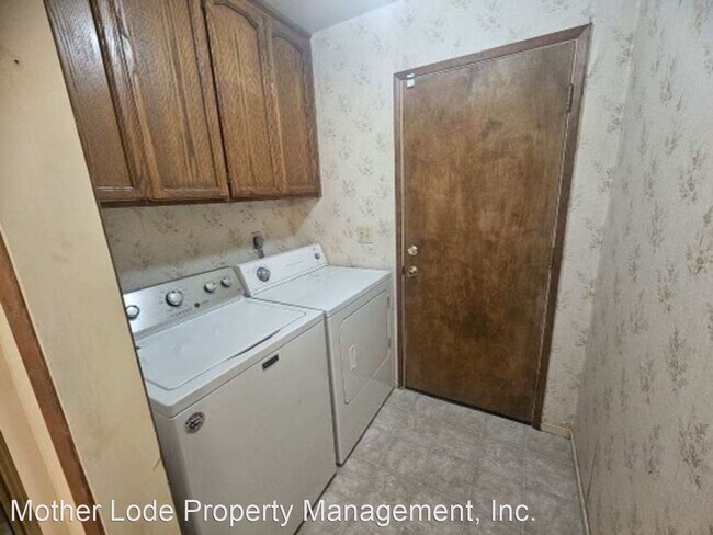 Building Photo - 3 br, 2 bath House - 17213 Mt Elizabeth Dr