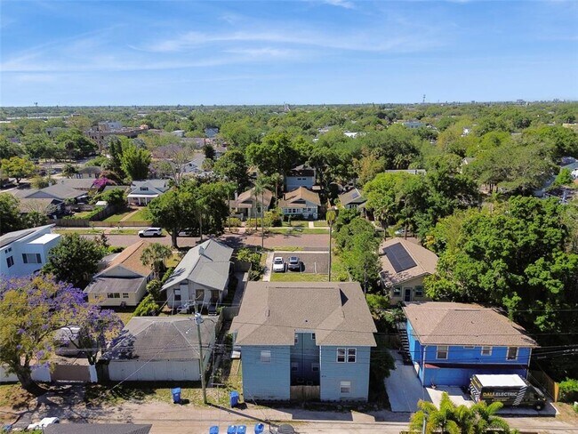 Building Photo - 2445 2nd Ave N