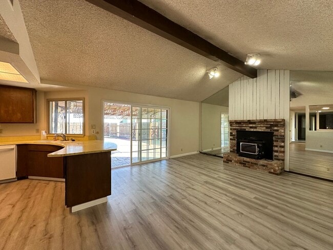 Building Photo - Three Bedroom - Country Living