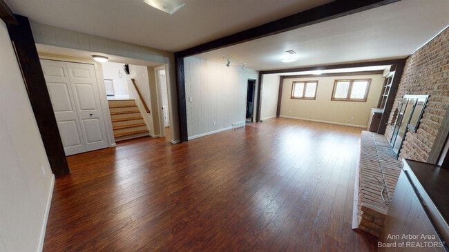 Building Photo - 2235 Prairie St