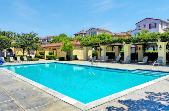 Building Photo - 244 Selby Lane