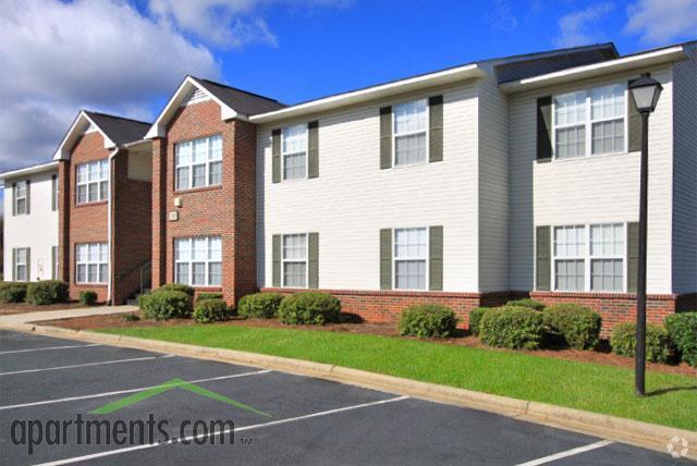 Primary Photo - Laurelwood Park Apartments