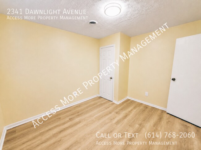 Building Photo - 2341 Dawnlight Ave