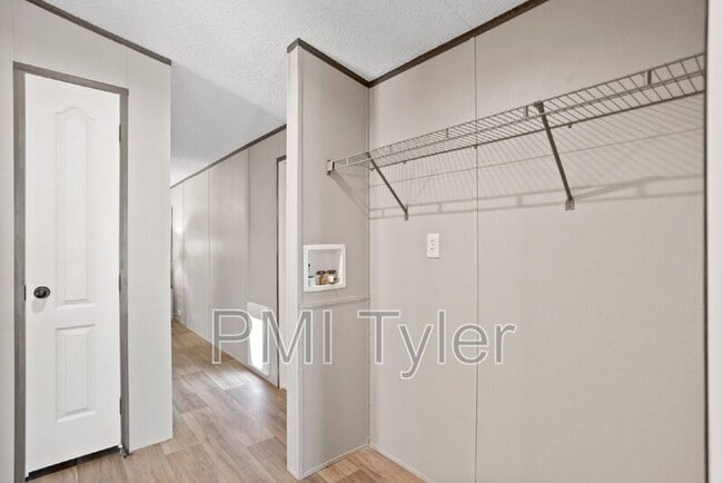 Building Photo - 119 Sugar Maple Ln