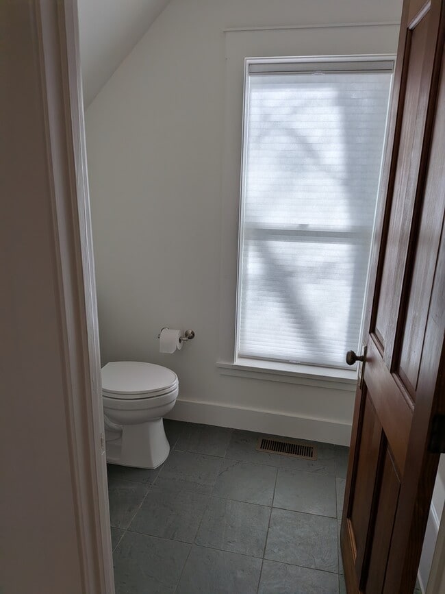 Building Photo - 117 S 2nd St