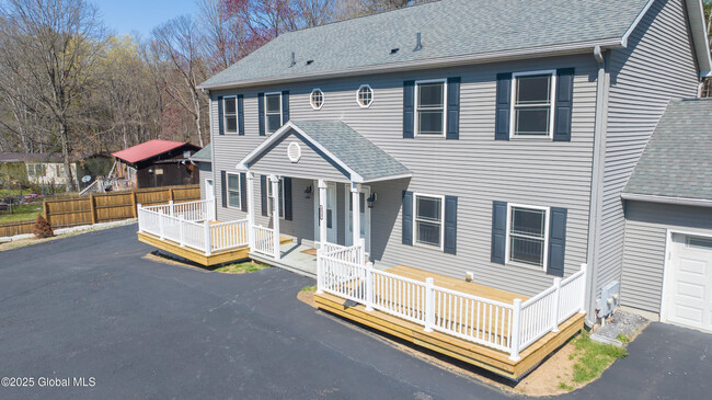 Building Photo - 4817 NY-50