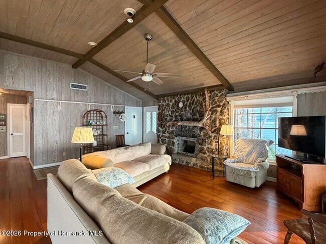 Building Photo - 2007 Gulfview Dr