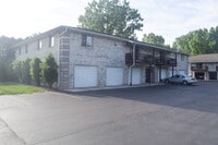 Building Photo - Woodale