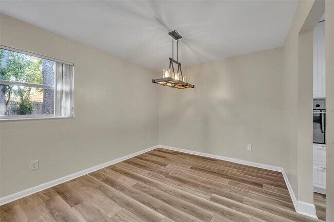 Building Photo - 110 Bilsdale Ct