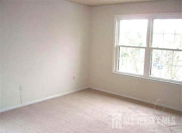 Building Photo - 17 Voscek Ct