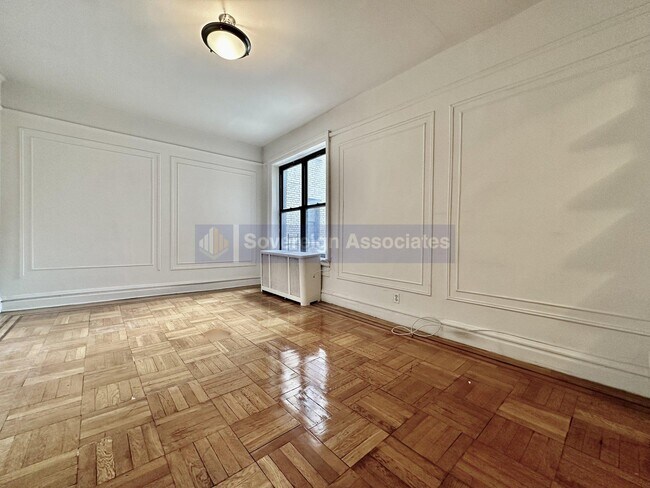 Building Photo - 615 Fort Washington Avenue