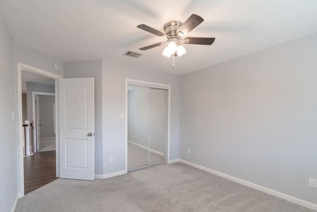 Building Photo - 8319 Columbia Falls Dr