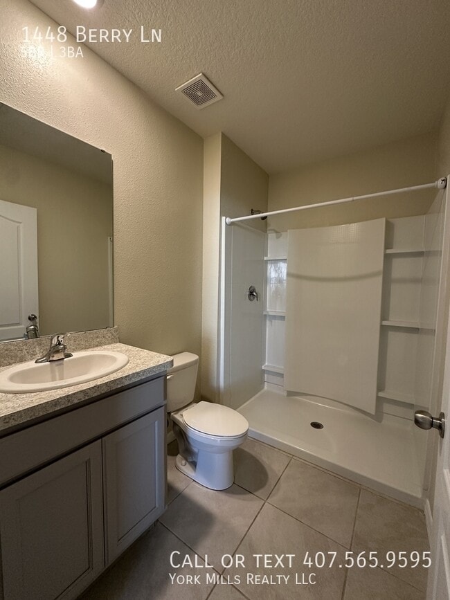 Building Photo - 1448 Berry Ln