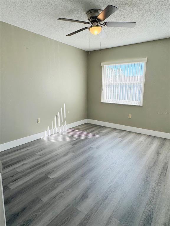 Building Photo - 106 Meadow Ln