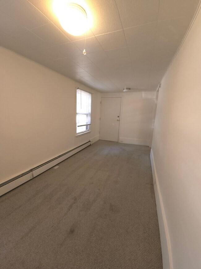 Building Photo - 2645-2647-2647 Pine St