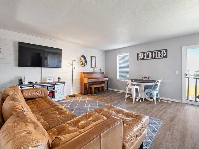 Building Photo - Available Now!