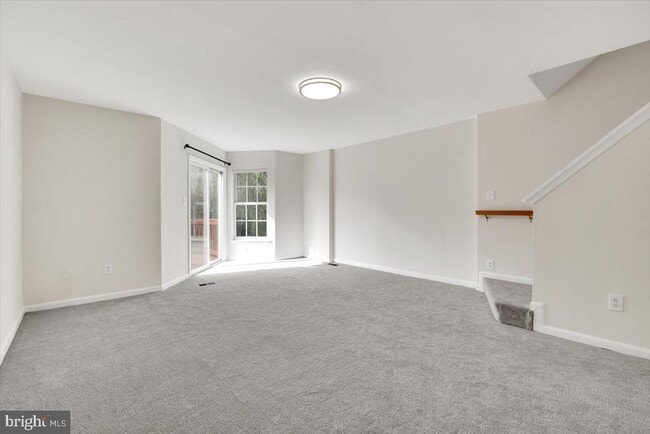 Building Photo - 43539 Kiplington Square