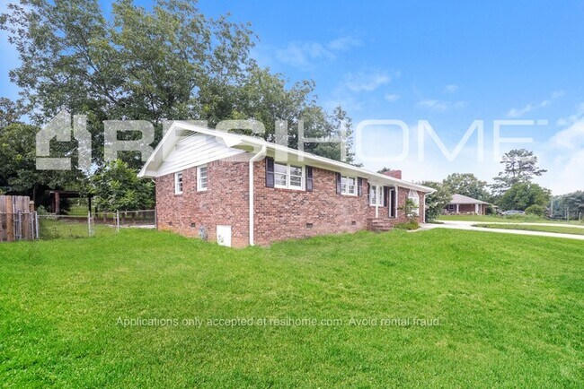 Building Photo - 6285 Mt Zion Blvd