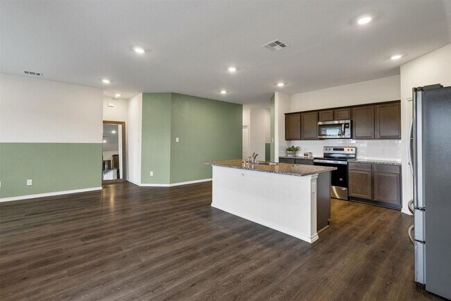 Building Photo - 4206 Showboat Ln