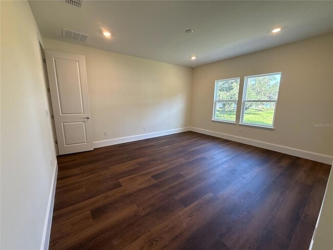 Building Photo - 16645 Lone Oak Cir