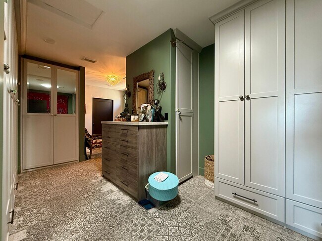 Building Photo - LUXURIOUS House with MULTIPLE OCEAN VIEWS in Sunset Cliffs! Chef's Kitchen! 2 EV Chargers and so ...