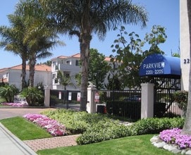 Building Photo - Parkview Apartments