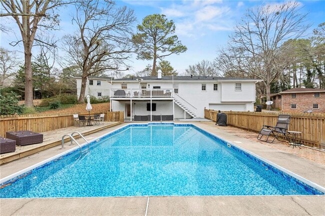 Building Photo - 120 Timber Creek Terrace