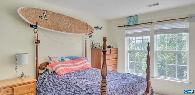 Building Photo - 5920 Nicolet Ct