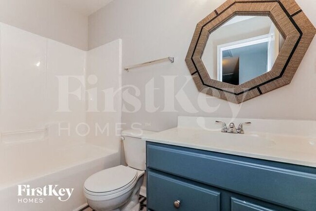 Building Photo - 9320 Longstone Ln