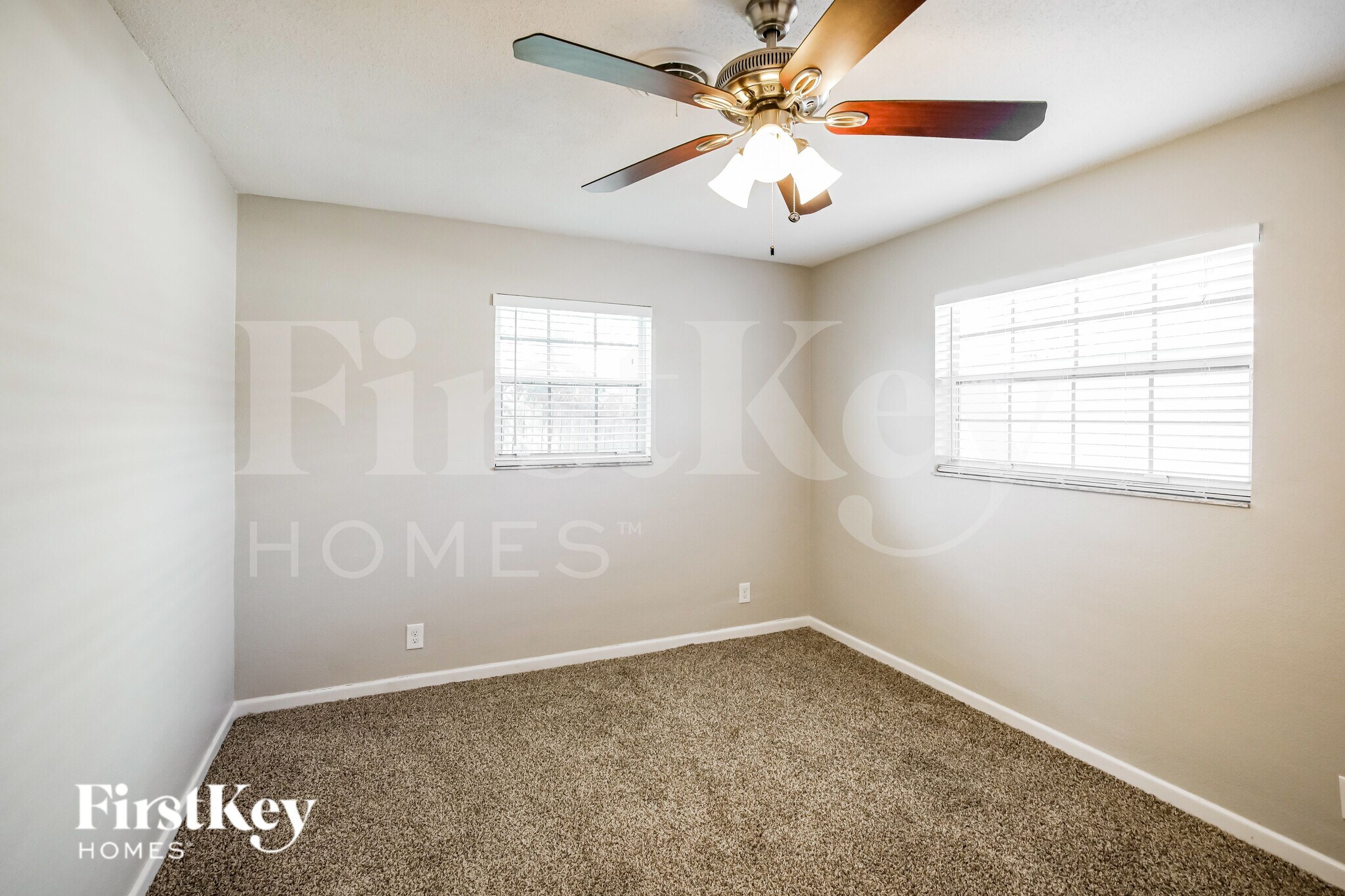 Building Photo - 5961 NW 14th Ct