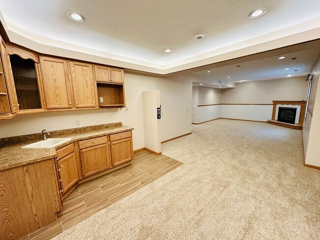 Building Photo - Stunning 6-Bedroom Corner-Lot Home w/ Luxury Finishes & Entertainer’s Layout