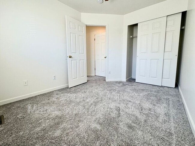 Building Photo - 4521 Bella Verde Ct