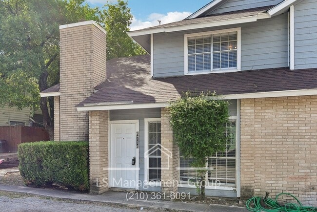 Building Photo - 6716 Windsor Hollow Dr