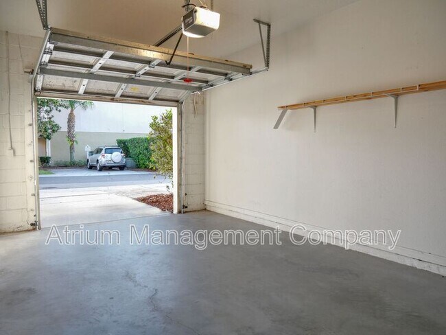 Building Photo - 590 Pinebranch Cir