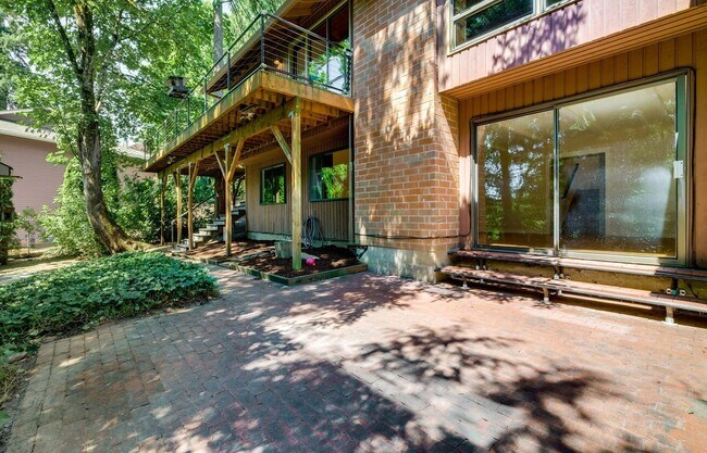 Building Photo - 4Bed, 3Bath Home in West Slope / Raleigh H...